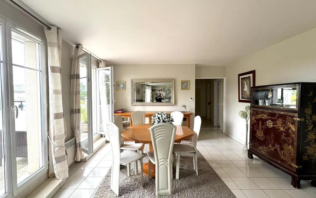 Achat appartement à vendre 4 pièces 86 m² - Le Plessis-Trévise