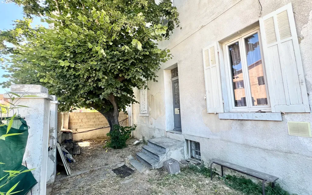 Achat appartement à vendre 2 pièces 60 m² - Marseille 9ème arrondissement