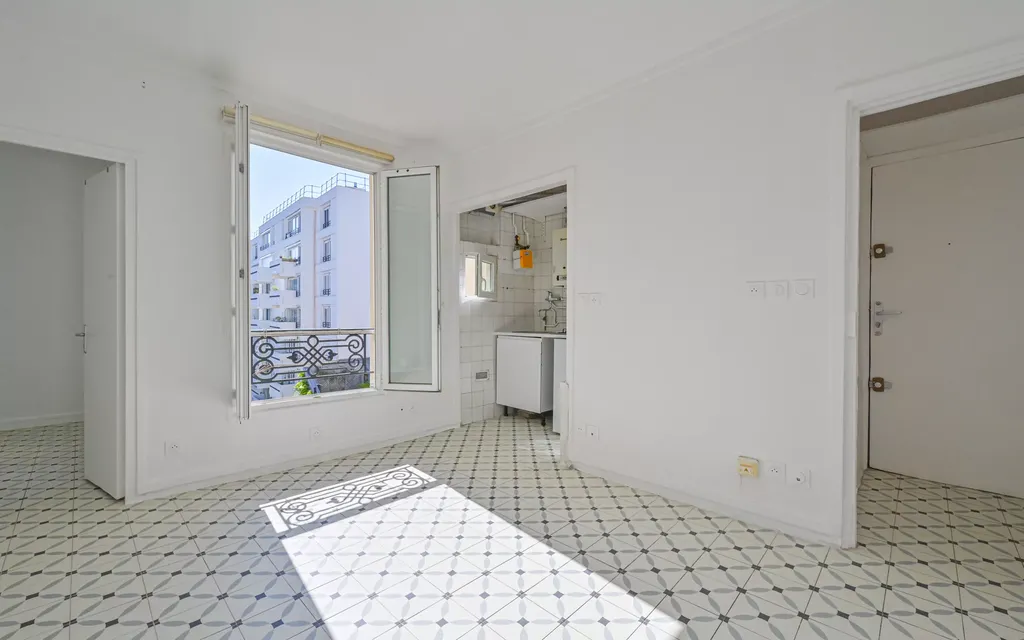 Achat appartement à vendre 2 pièces 25 m² - Paris 18ème arrondissement