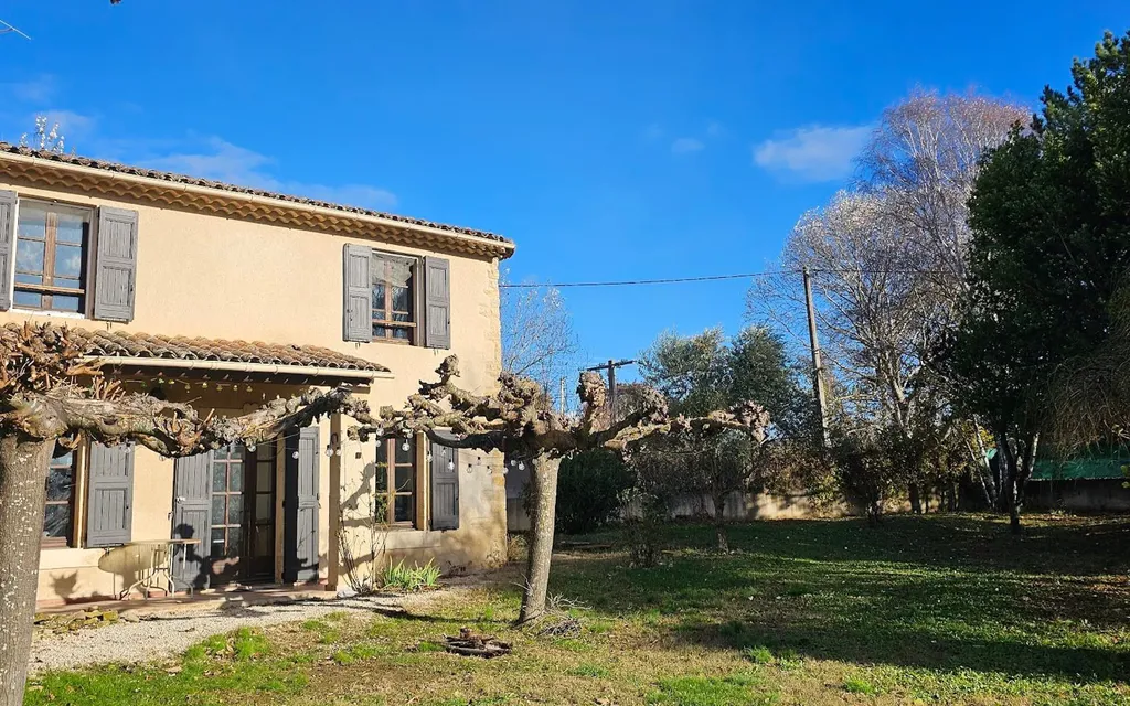 Achat maison à vendre 4 chambres 150 m² - La Tour-d'Aigues