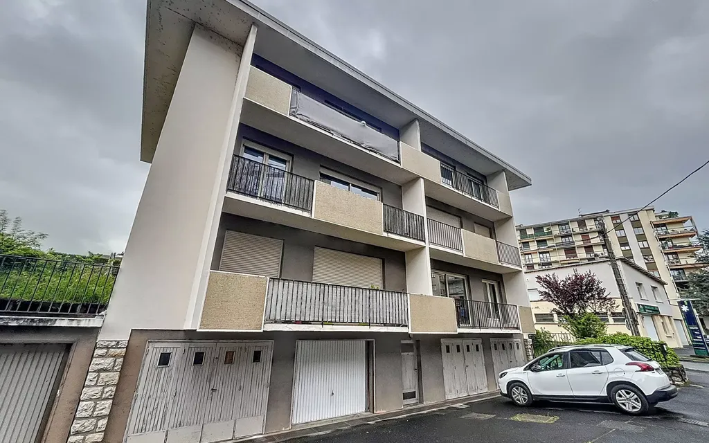 Achat appartement à vendre 3 pièces 54 m² - Brive-la-Gaillarde