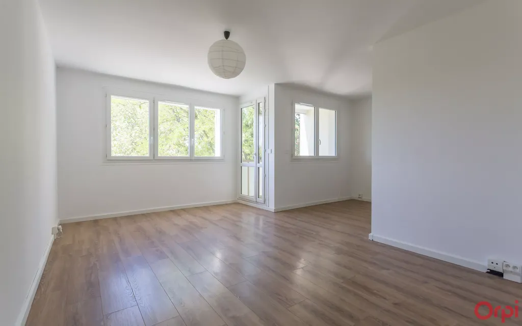 Achat appartement à vendre 4 pièces 70 m² - Saint-Michel-sur-Orge