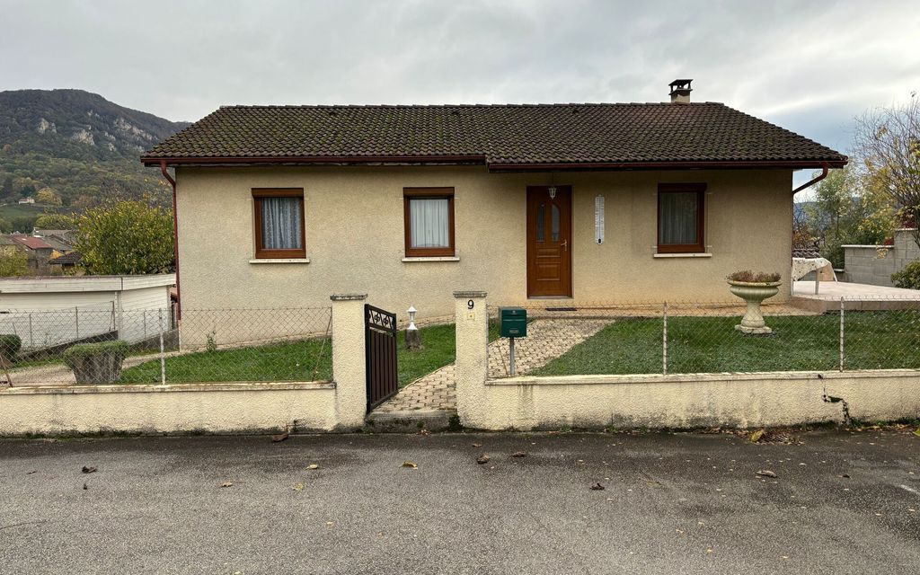 Achat maison à vendre 3 chambres 108 m² - Lagnieu