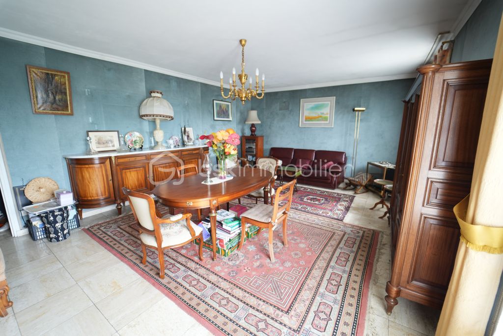 Achat maison 5 chambre(s) - Le Châtelet-en-Brie