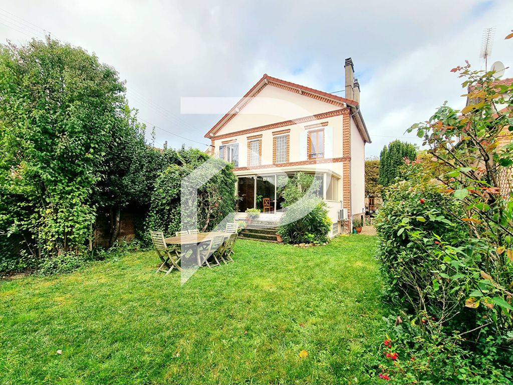 Achat maison à vendre 4 chambres 138 m² - Soisy-sous-Montmorency