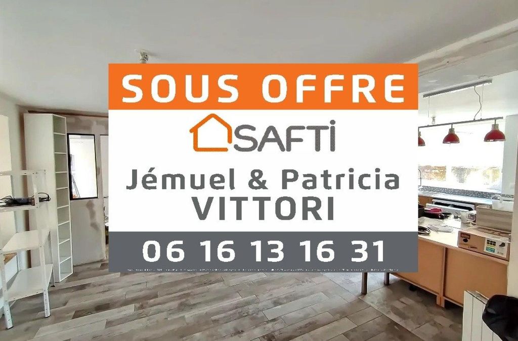 Achat maison à vendre 4 chambres 140 m² - Saint-Ouën-des-Toits