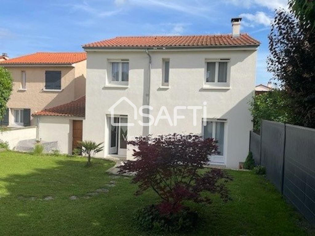 Achat maison à vendre 5 chambres 112 m² - Riom