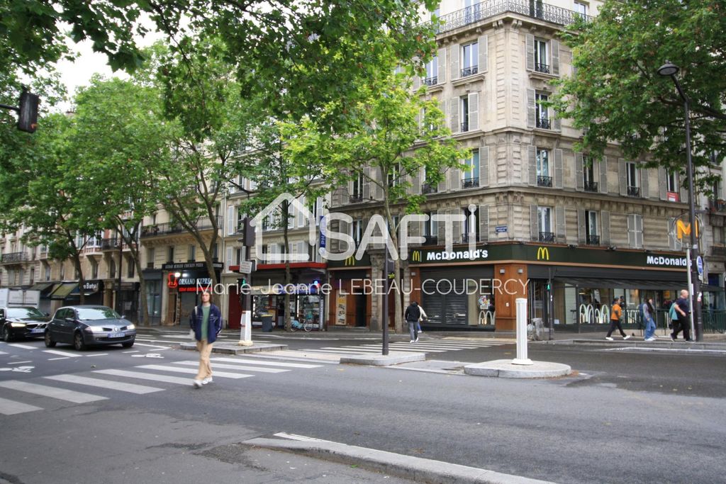 Achat appartement à vendre 4 pièces 75 m² - Paris 18ème arrondissement