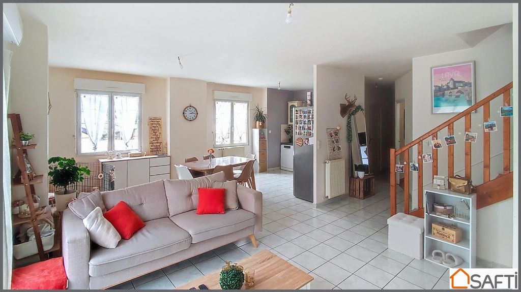 Achat maison à vendre 3 chambres 105 m² - Le Bourgneuf-la-Forêt