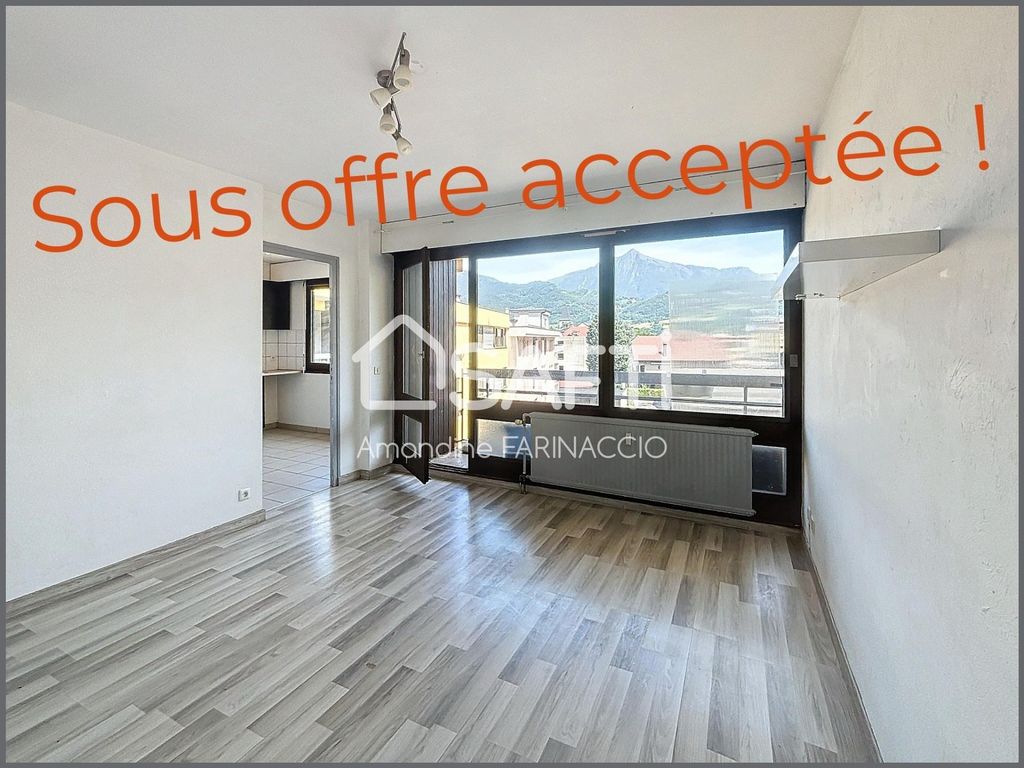 Achat studio à vendre 29 m² - Cluses