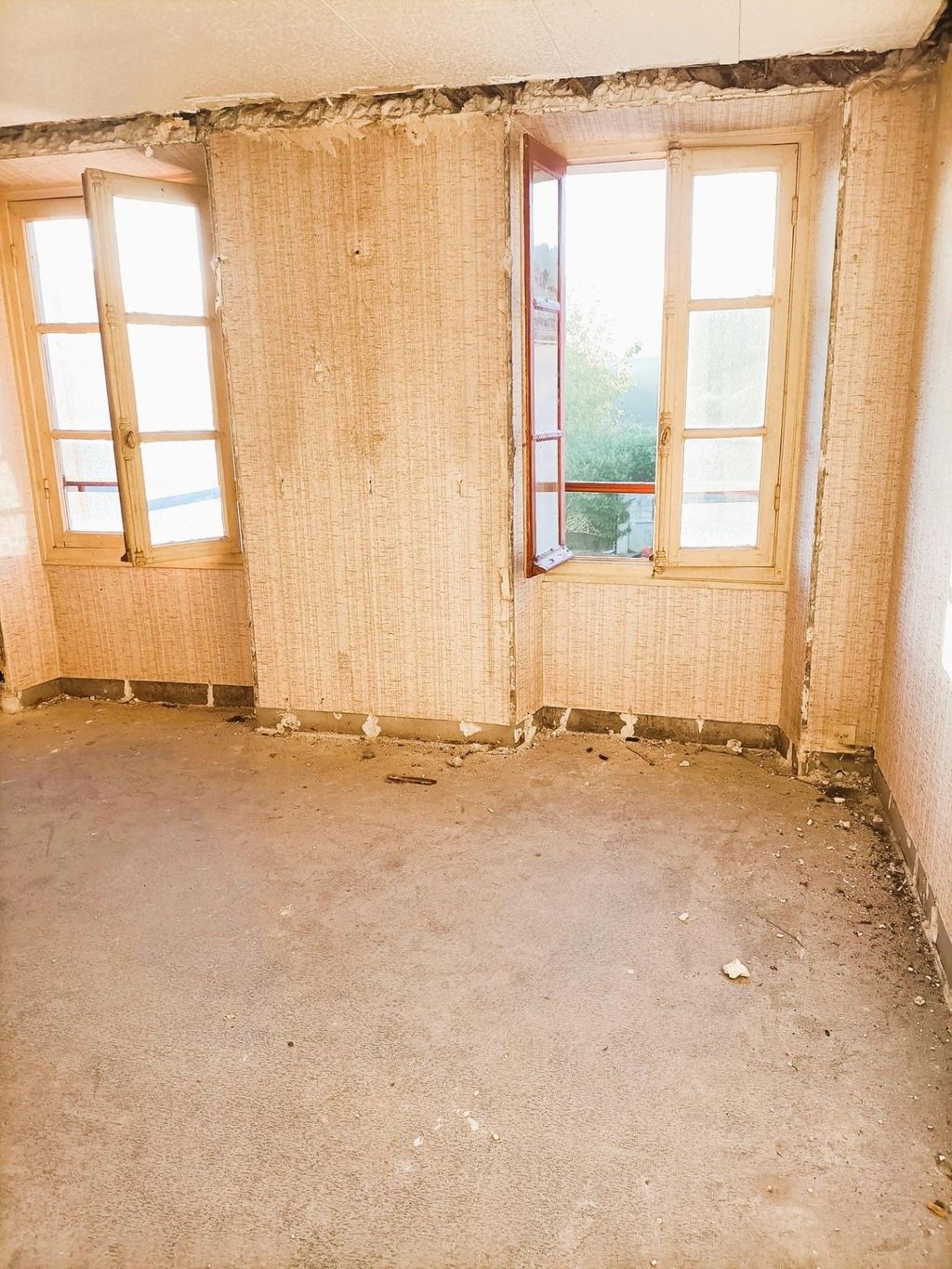 Achat maison à vendre 2 chambres 84 m² - Orgeval