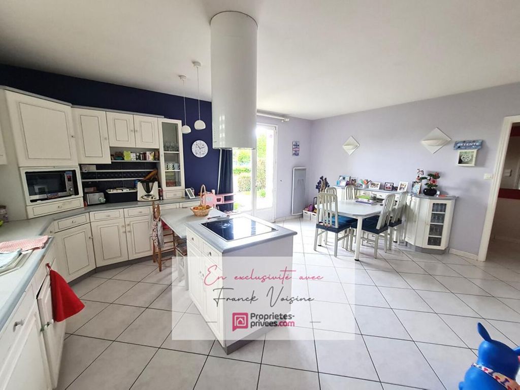 Achat maison à vendre 3 chambres 116 m² - Saint-Martin-des-Noyers