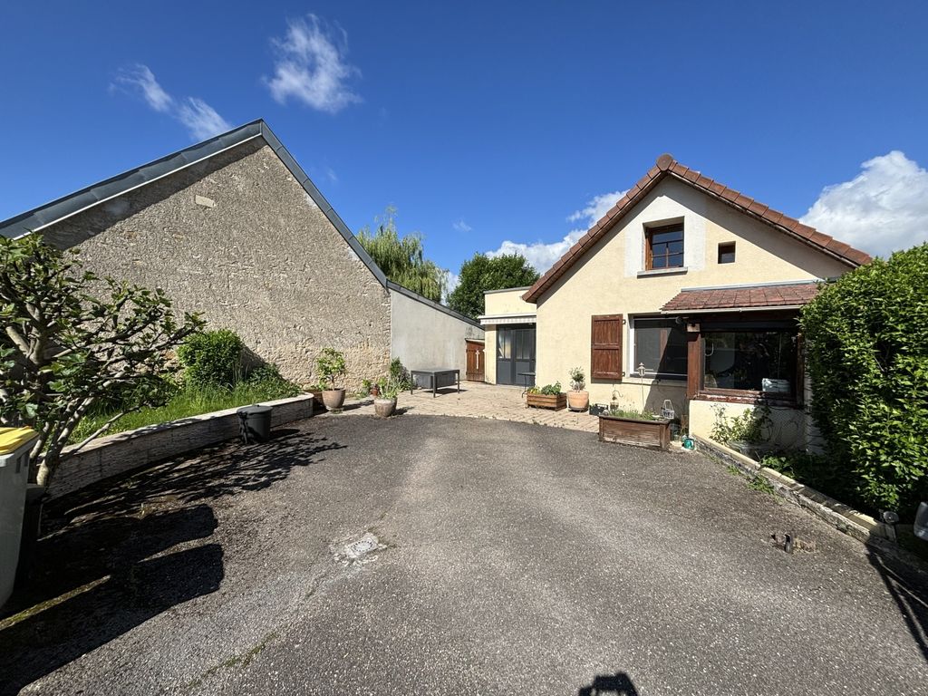 Achat maison à vendre 4 chambres 116 m² - Chevigny-Saint-Sauveur