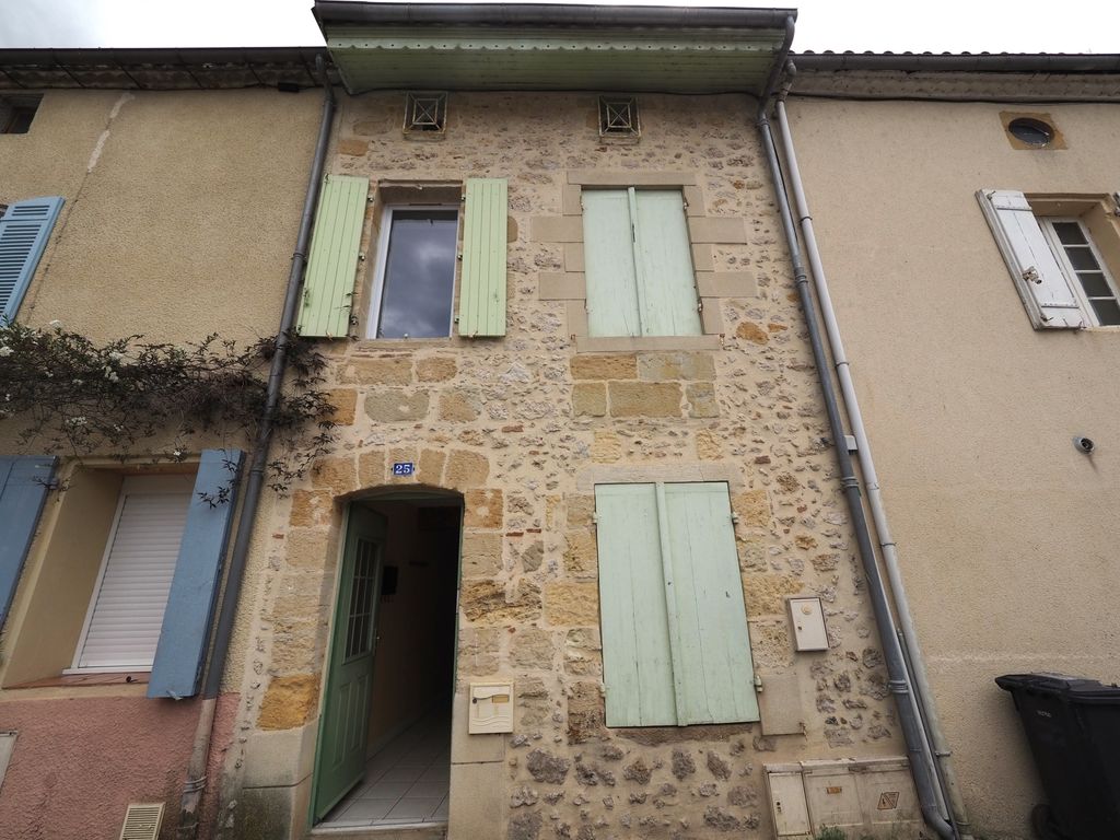 Achat maison à vendre 3 chambres 150 m² - Sainte-Bazeille