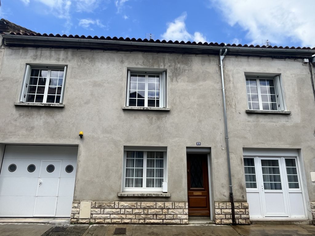 Achat maison à vendre 5 chambres 175 m² - Tonneins