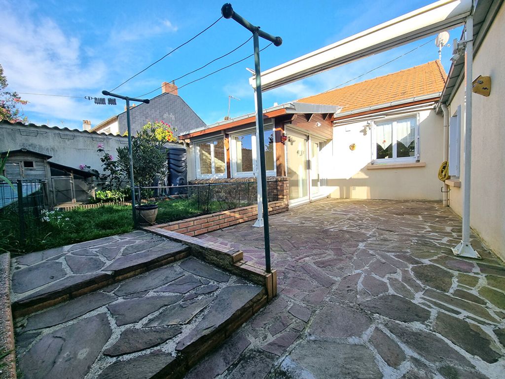 Achat maison à vendre 3 chambres 82 m² - Nantes