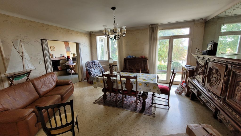 Achat maison à vendre 5 chambres 140 m² - Vertou