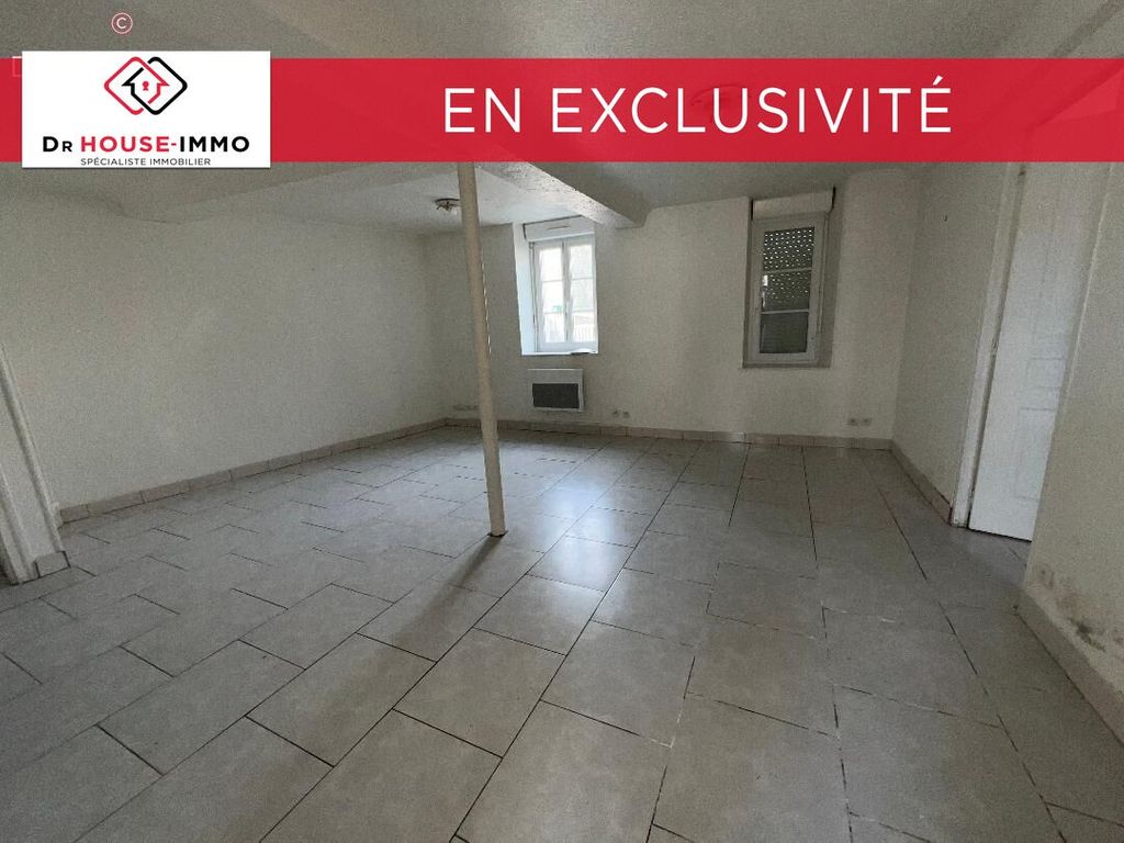 Achat maison à vendre 3 chambres 110 m² - Pont-d'Ouilly