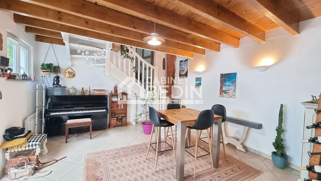 Achat maison à vendre 4 chambres 121 m² - Saint-Étienne-d'Orthe