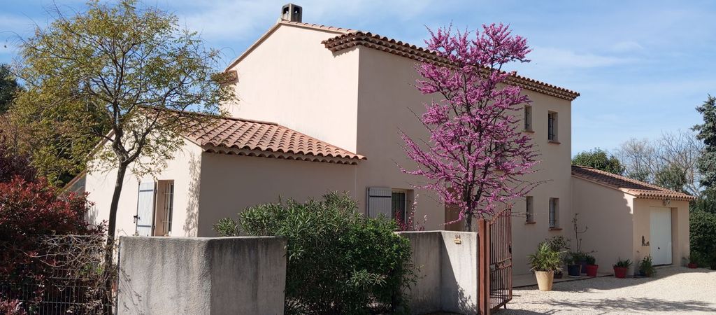 Achat maison à vendre 4 chambres 133 m² - Aix-en-Provence