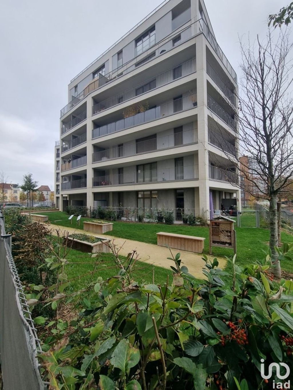 Achat appartement à vendre 5 pièces 88 m² - Pantin