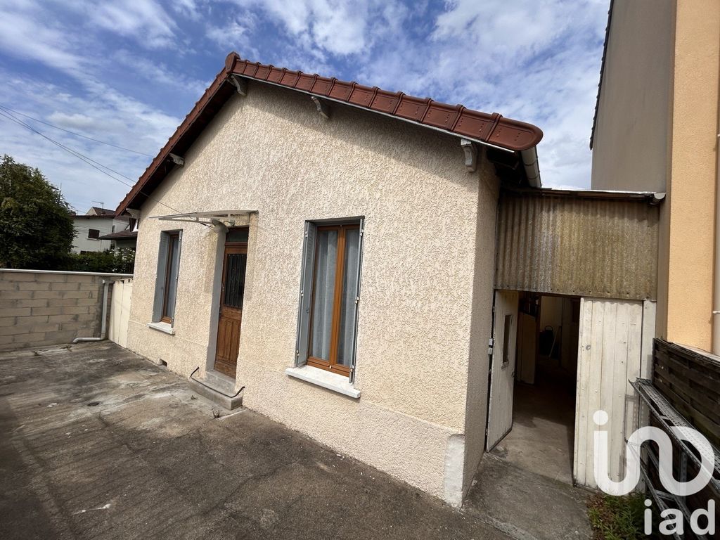 Achat maison à vendre 2 chambres 70 m² - Drancy