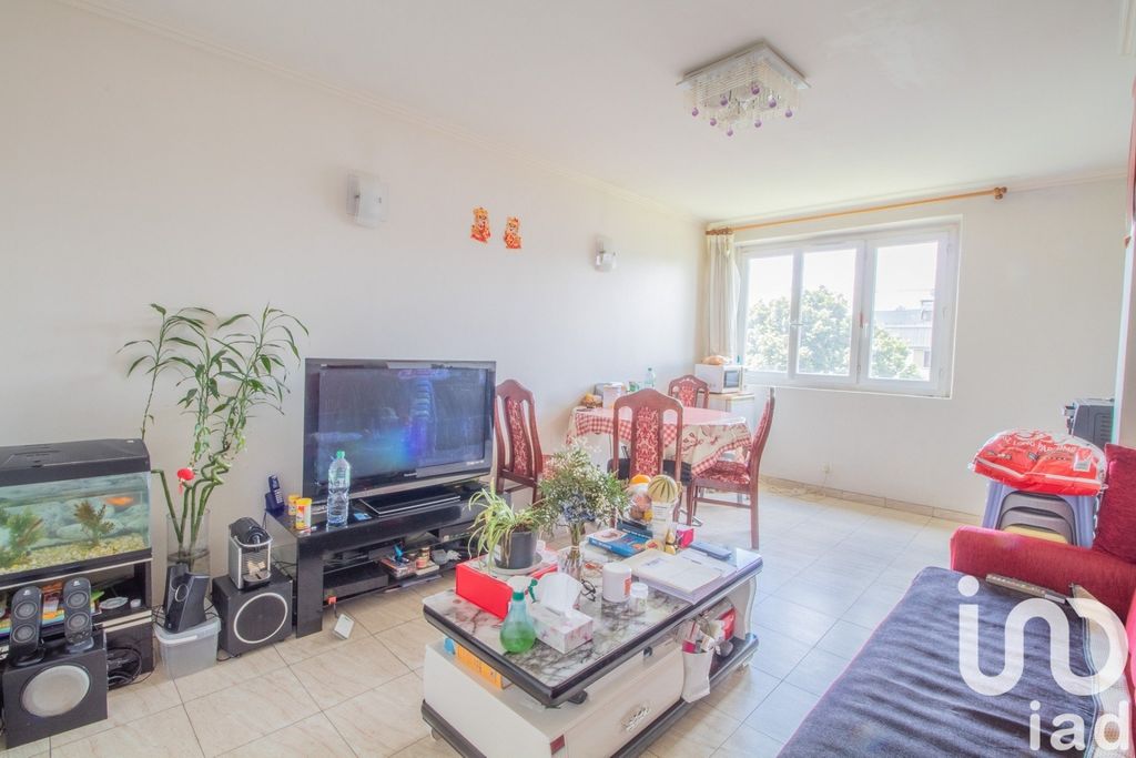 Achat appartement à vendre 4 pièces 65 m² - Bagnolet