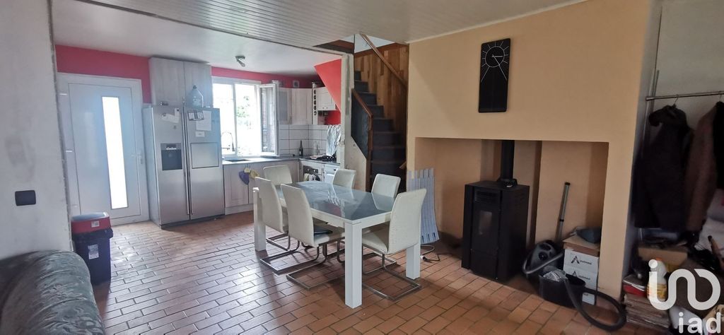 Achat maison à vendre 1 chambre 61 m² - Le Quesnel