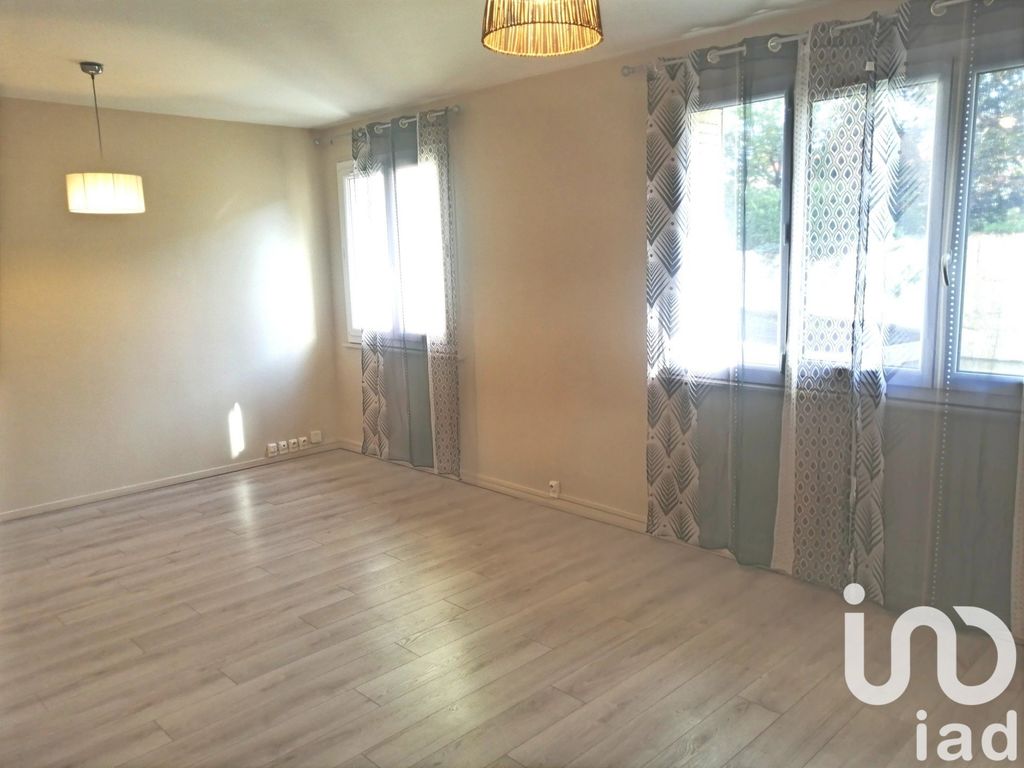 Achat appartement à vendre 3 pièces 68 m² - Clermont-Ferrand