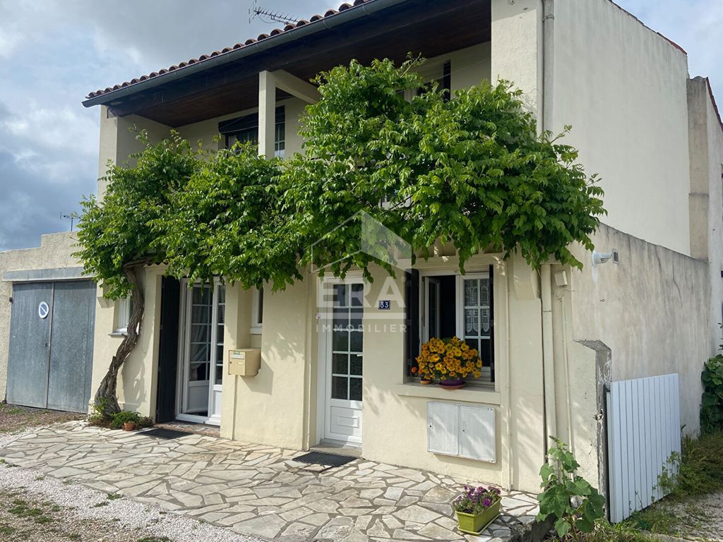 Achat maison à vendre 2 chambres 58 m² - Saint-Sulpice-de-Royan