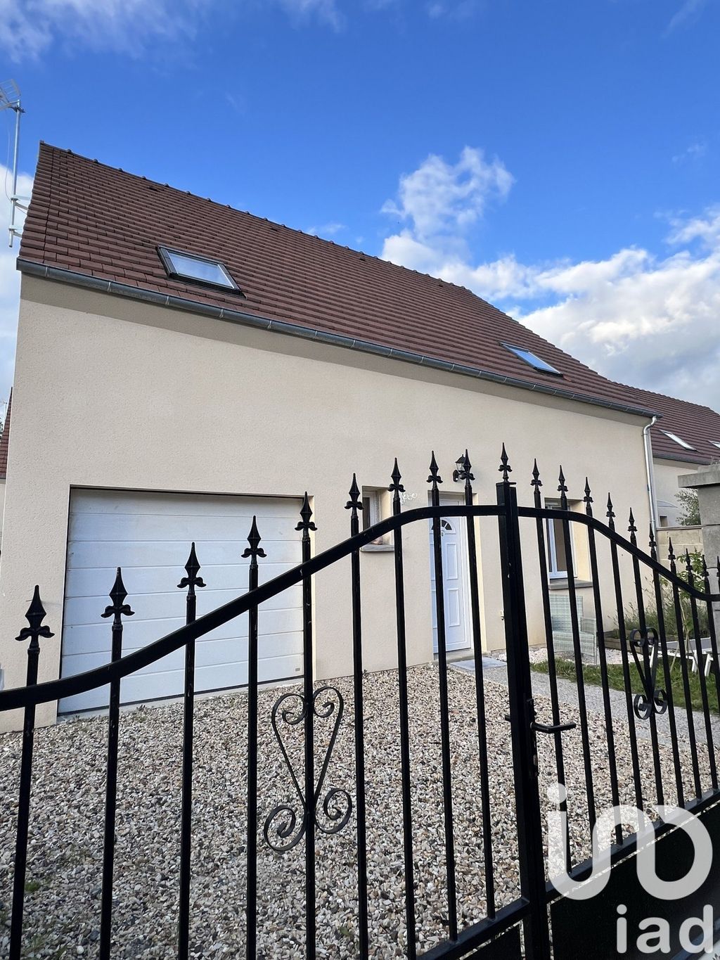 Achat maison à vendre 4 chambres 122 m² - Soissons