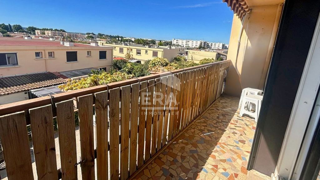 Achat appartement à vendre 3 pièces 63 m² - Marignane