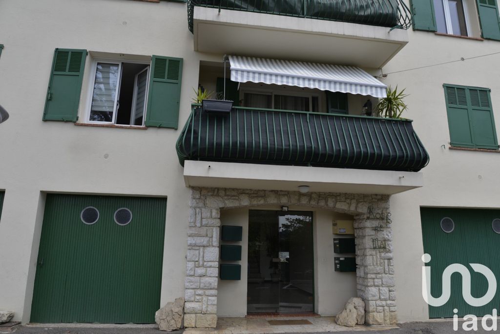 Achat appartement à vendre 4 pièces 76 m² - Grasse