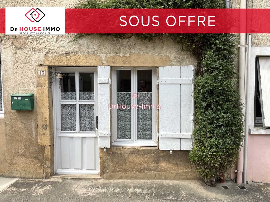 Achat maison à vendre 2 chambres 75 m² - Vézelay