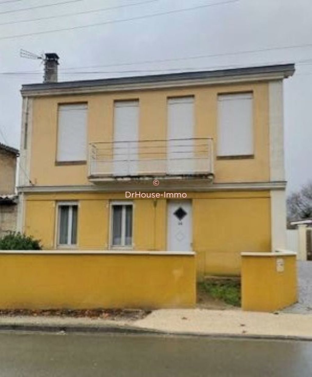 Achat maison à vendre 4 chambres 123 m² - Ambarès-et-Lagrave