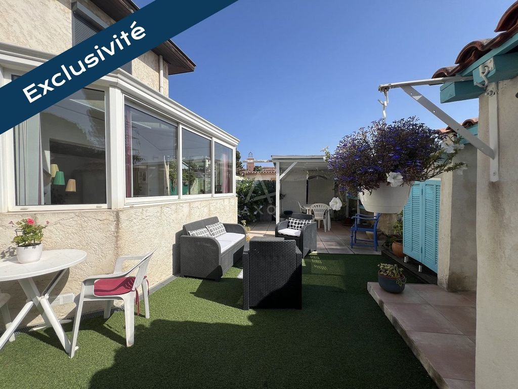 Achat appartement à vendre 2 pièces 56 m² - Le Lavandou