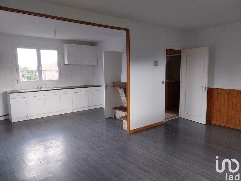 Achat maison à vendre 5 chambres 146 m² - Saint-Martin-des-Noyers