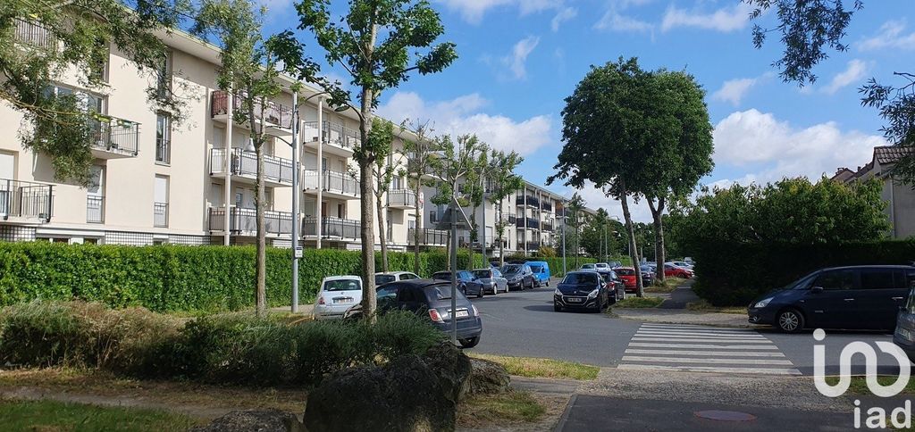 Achat appartement à vendre 2 pièces 39 m² - Sainte-Geneviève-des-Bois