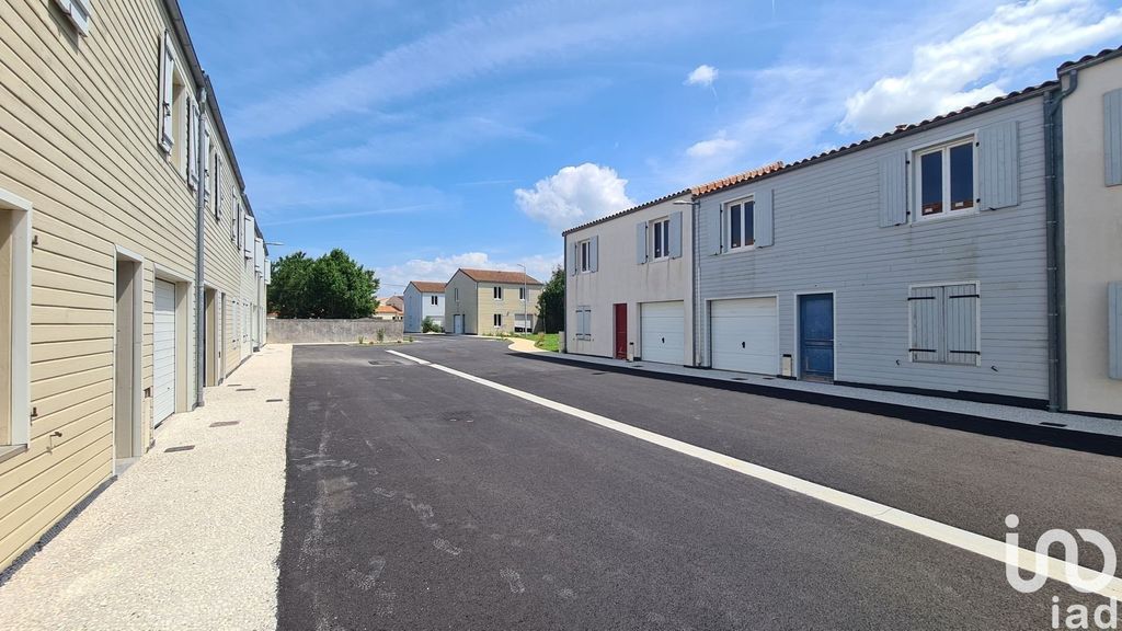 Achat maison à vendre 5 chambres 128 m² - Rochefort