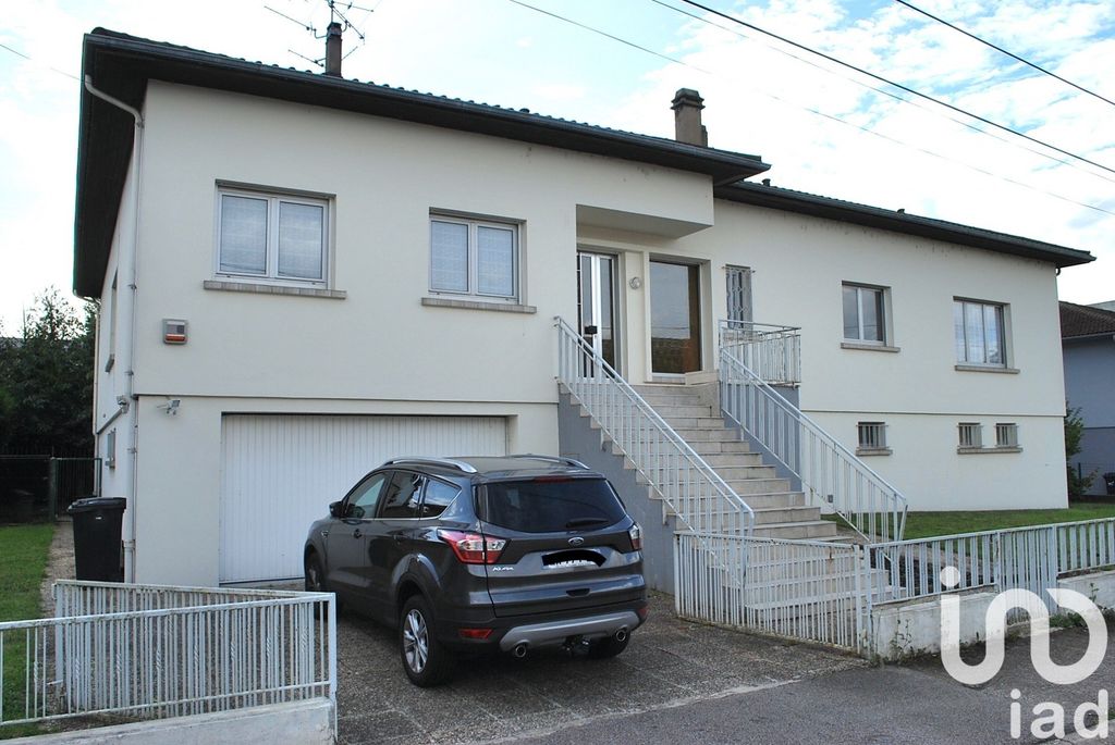 Achat maison à vendre 4 chambres 207 m² - Talange