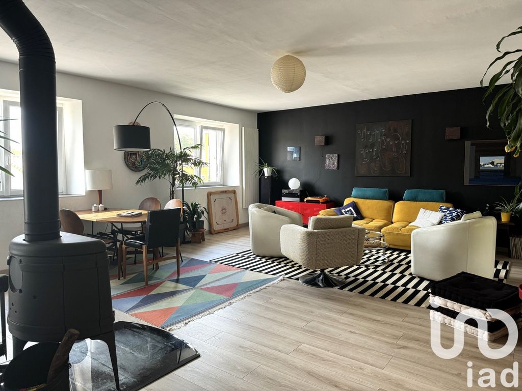 Achat maison à vendre 2 chambres 140 m² - Saint-Michel-Chef-Chef