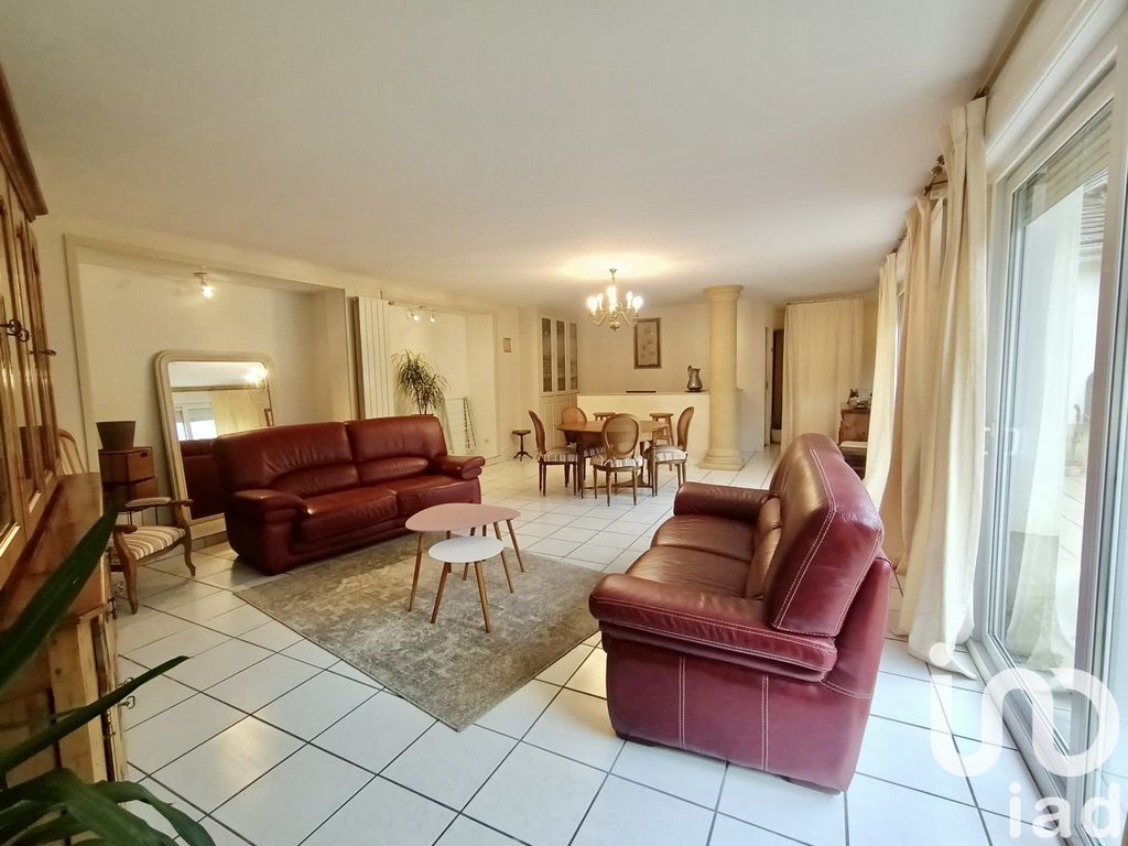 Achat maison à vendre 3 chambres 159 m² - Château-Thierry