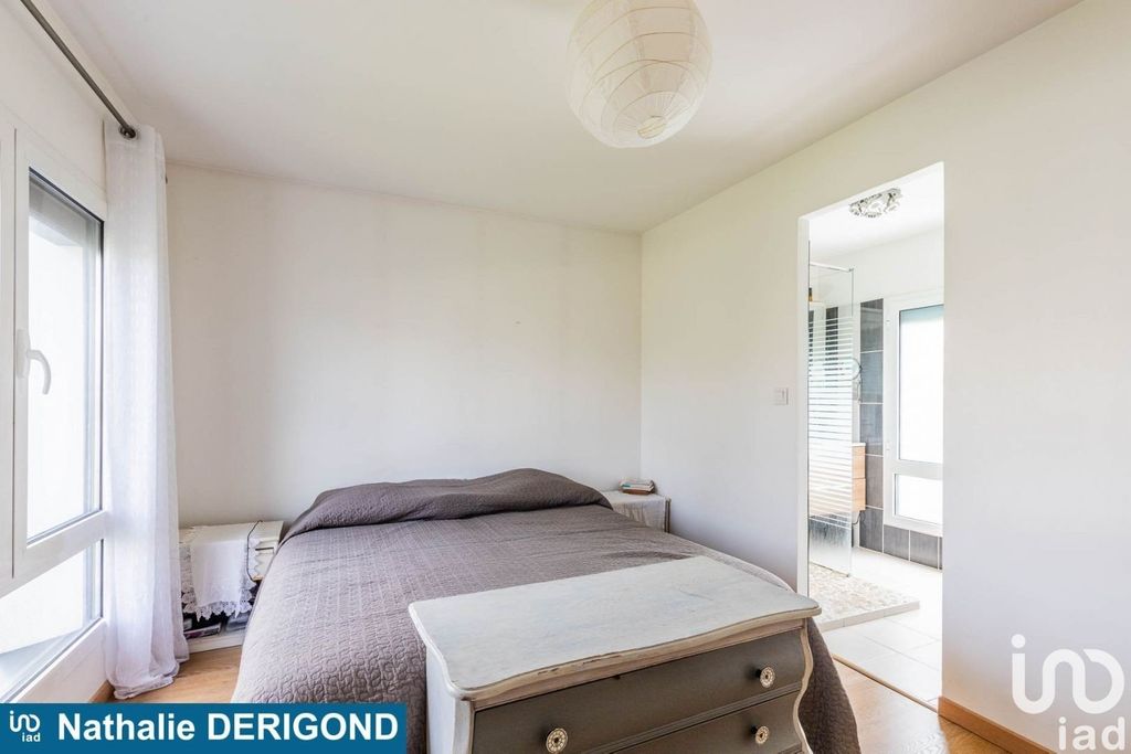 Achat maison à vendre 3 chambres 100 m² - Sainte-Geneviève-des-Bois