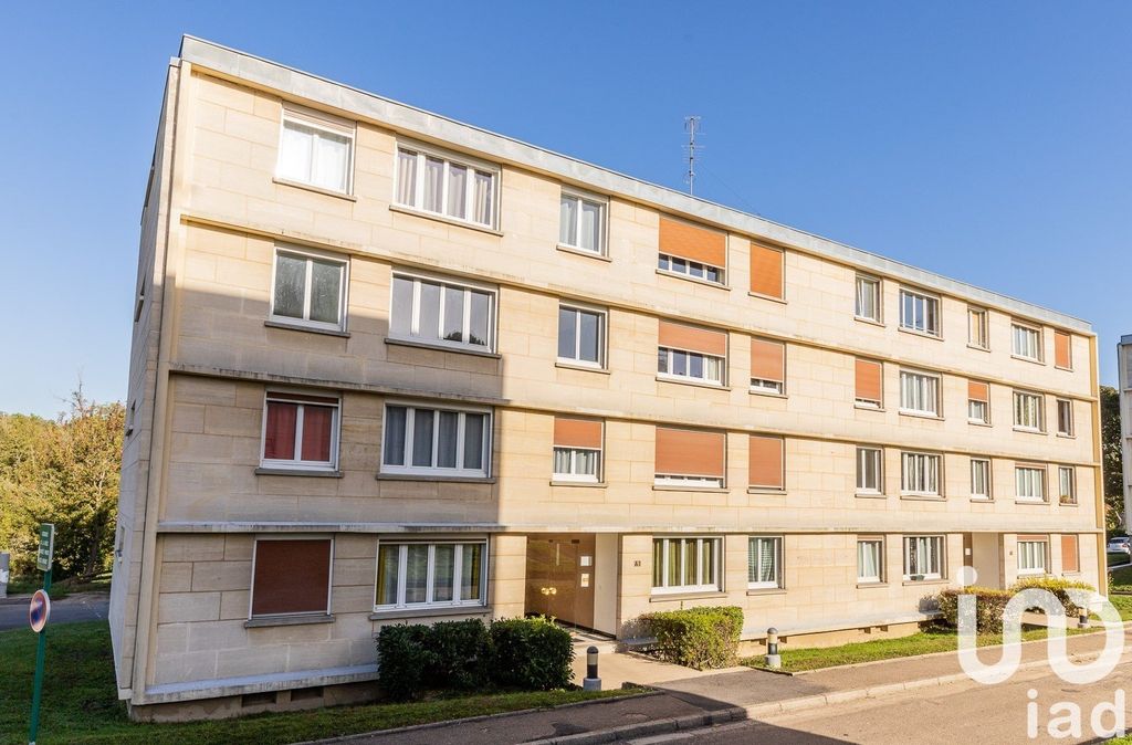 Achat appartement à vendre 3 pièces 56 m² - Sainte-Geneviève-des-Bois