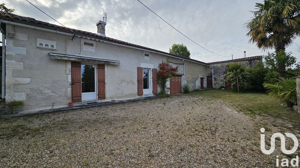 Achat maison à vendre 2 chambres 82 m² - Verteillac