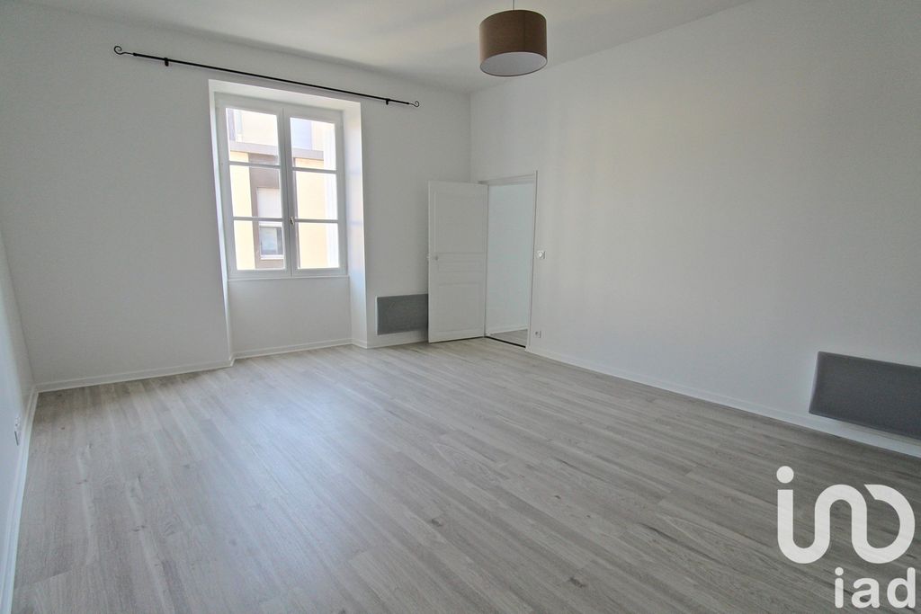 Achat appartement à vendre 2 pièces 46 m² - Le Puy-en-Velay