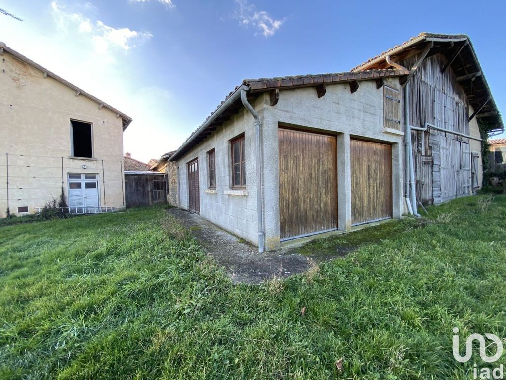 Achat maison 2 chambre(s) - Charroux