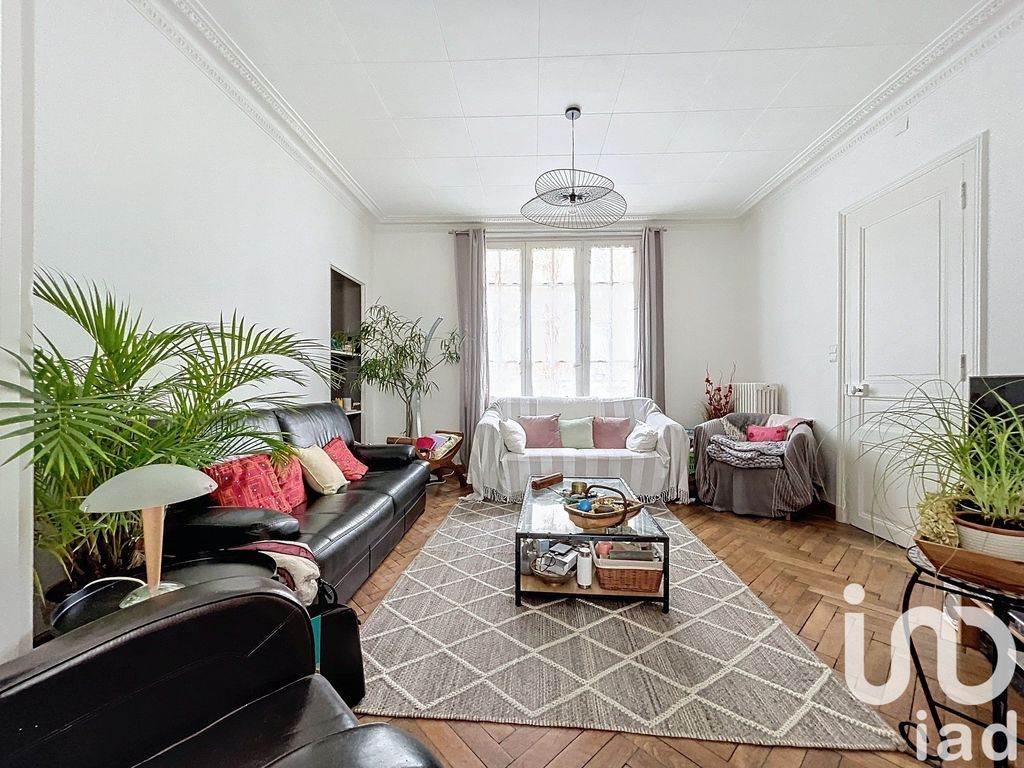 Achat maison à vendre 5 chambres 152 m² - Épernay