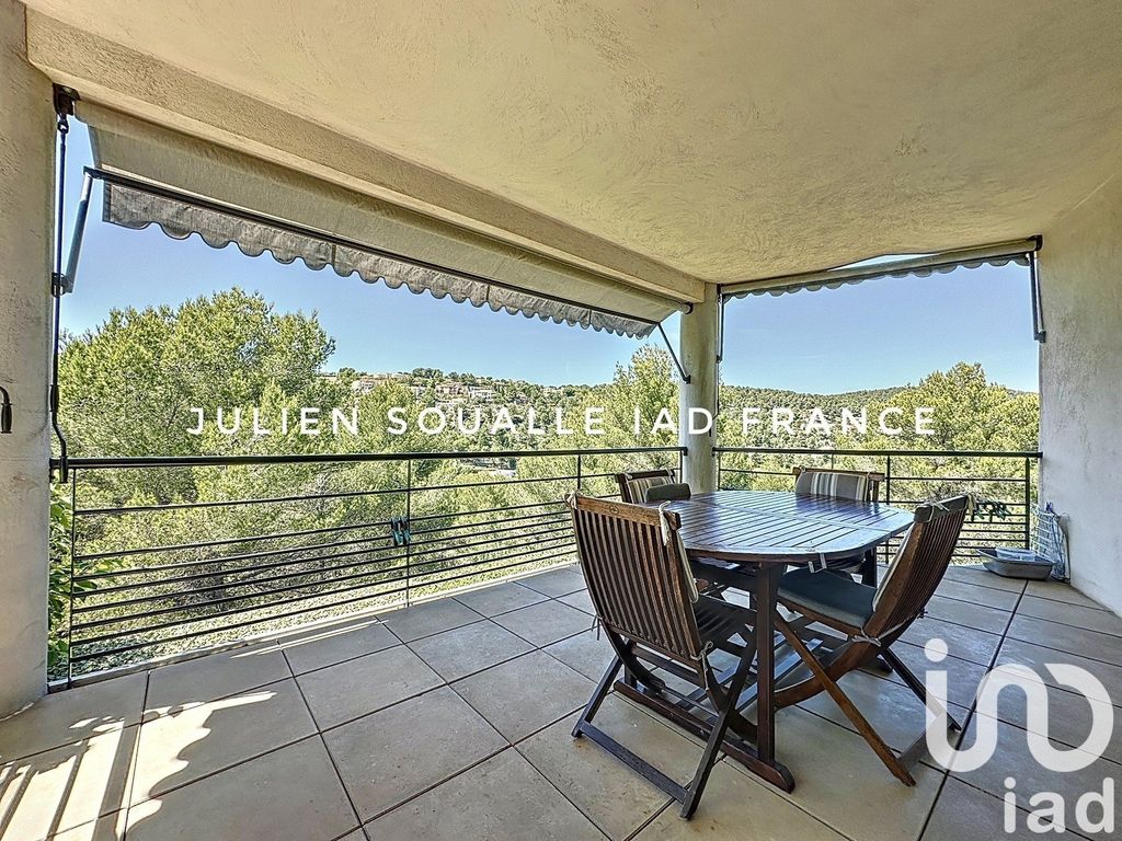 Achat maison à vendre 3 chambres 120 m² - Carnoux-en-Provence