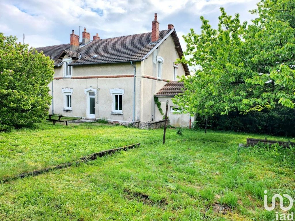 Achat maison à vendre 2 chambres 87 m² - Montceau-les-Mines